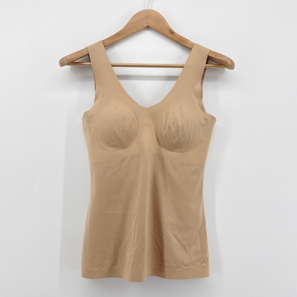 Knix LuxeLift V-Neck Tank Top Built In Wireless Bra Beige Nude‎ Shaper Medium M